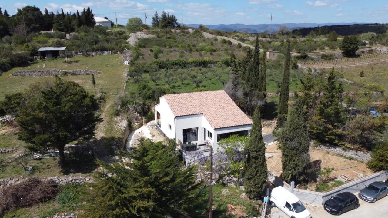 Proche Lac Du Salagou, Chambre Agreable Avec Salle D'Eau Et Wc Prive Lacoste  Zewnętrze zdjęcie